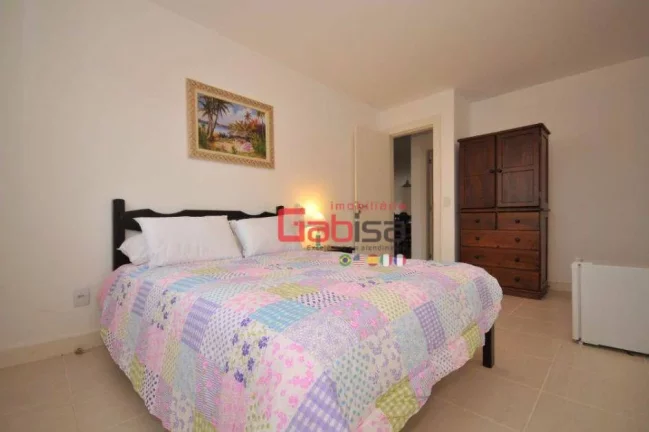 Imagem Casa com 4 dormitórios à venda, 300 m² por R$ 2.500.000,00 - Ferradura - Armação dos Búzios/RJ