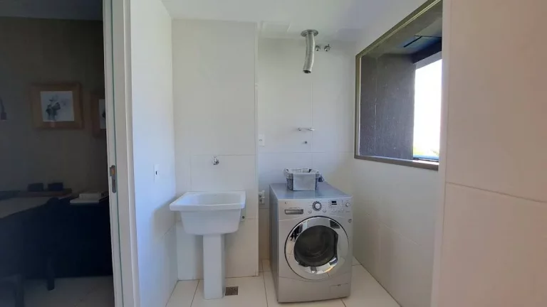 Imagem Apartamento- 3 quartos- 121m2- Vista piscina- Golf Olímpico