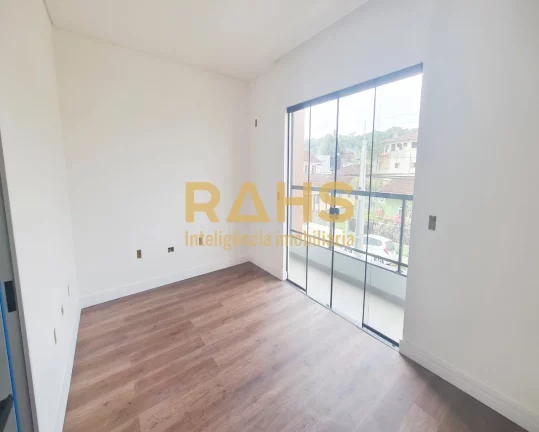 Imagem Moderno sobrado com 195m² privativos, localizado na melhor região do bairro Floresta. Detalhes em ...