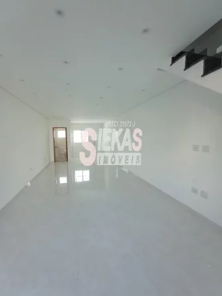 Imagem Imperdível! Casa à venda em São Paulo-SP, Vila São Geraldo. 3 quartos, 1 suíte, 1 sala, 3 banheiros, 4 vagas, 170m². Venha conferir!