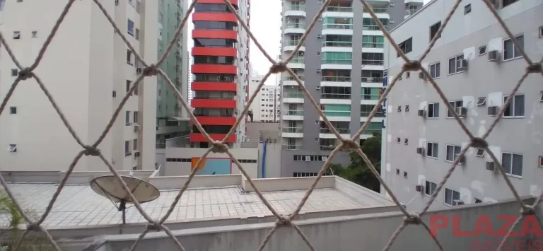 Imagem Apartamento Reformado | 1 Dormitório | Mobiliado e Equipado | 83m² Privativos | Vaga Numerada | Avenida Central – Balneário Camboriú
