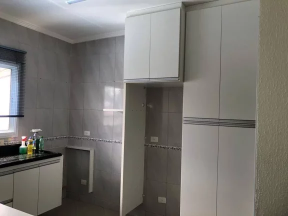 Imagem Sobrado com 2 dormitórios à venda, 107 m² por R$ 550.000 - Vila Cecília Maria - Santo André/SP