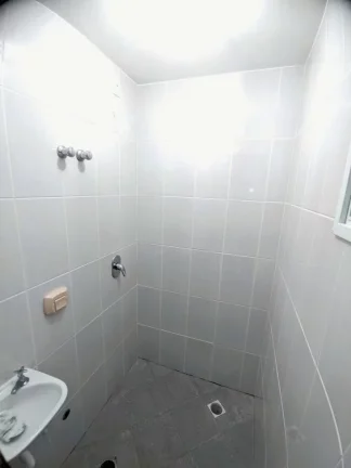Imagem GIGANTE APARTAMENTO COM 4 QUARTOS E 4 GARAGENS NA PRAIA DO MORRO