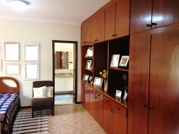 Imagem EXCELENTE CASA, BEM LOCALIZADA NO JARDIM ESTORIL 3.