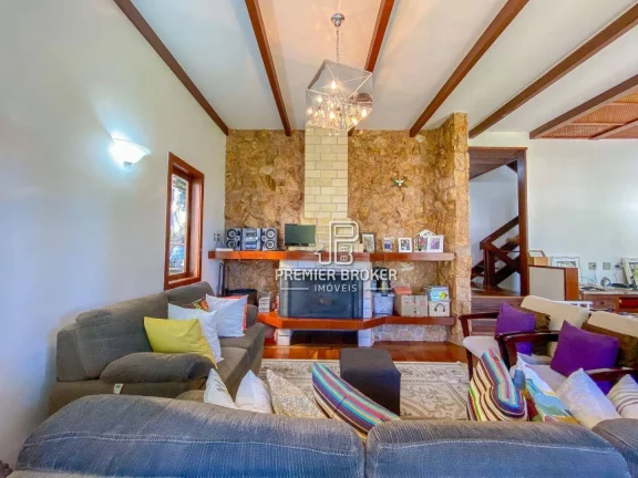 Imagem Casa à venda, 177 m² por R$ 1.370.000,00 - Granja Guarani - Teresópolis/RJ