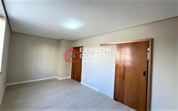 Imagem Pronto para Morar - Casa reformada à venda no centro de Piracicaba com 2 Dormitórios, 1 Suíte!!