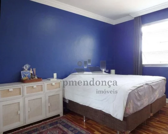 Imagem Apartamento totalmente reformado, andar alto, vista incrível, amplo living para 2 ambientes, 3 dorm...