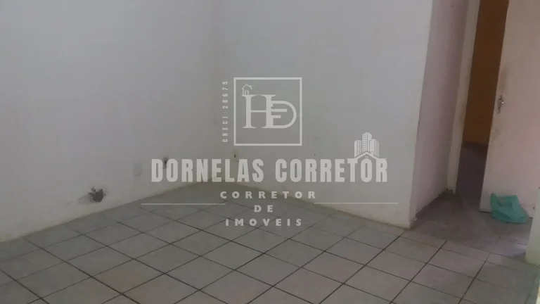 Imagem Apartamento em Jaboatão, 3 qts, 1wc, sala 2 amb., cz, quintal, 1vg de garagem coberta.