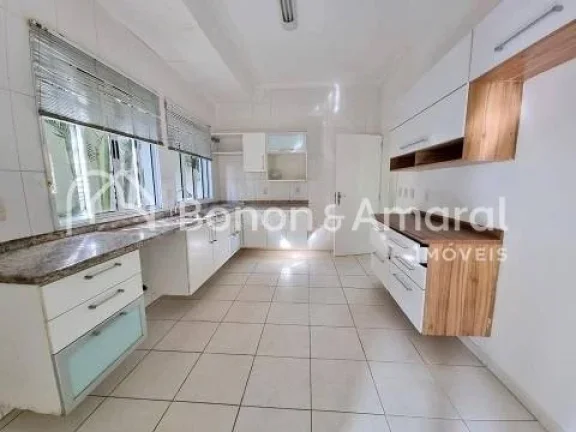 Imagem Linda casa para locação no Alphaville com 4 suítes com closet, 2 com sacada, sala de estar, sala ...