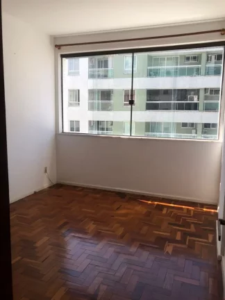 Imagem Apartamento para Venda em Salvador, Barra, 3 dormitórios, 1 suíte, 3 banheiros, 1 vaga