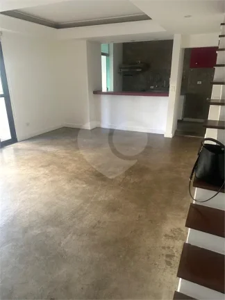 Imagem Apartamento para alugar com 2 quartos, sendo 2 suítes, no condomínio LOFT PINHEIROS, São Paulo - SP
