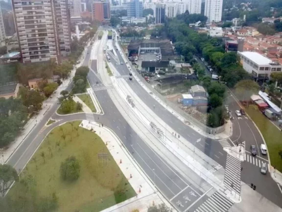 Imagem LOCAÇÃO * O MAIS COMPLETO DA BERRINI * SALA COMERCIAL * COMPLETA