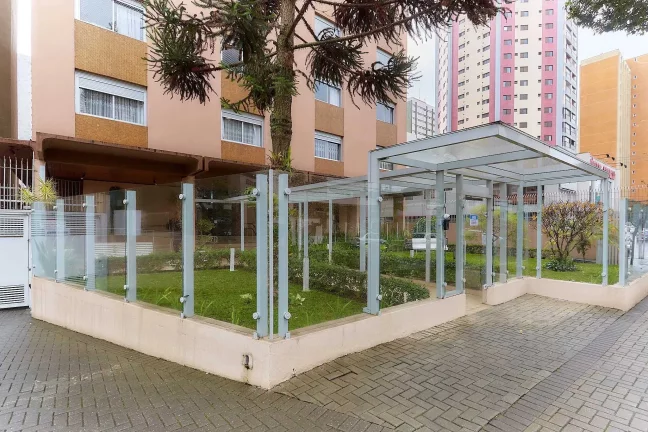 Imagem Apartamento 3 dormitórios 1 Suíte e 1 vaga de garagem em Curitiba
