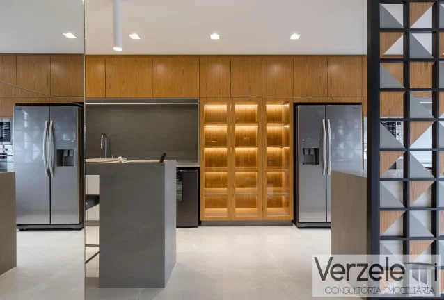 Imagem Cobertura para Venda em Balneário Camboriú / SC no bairro Centro