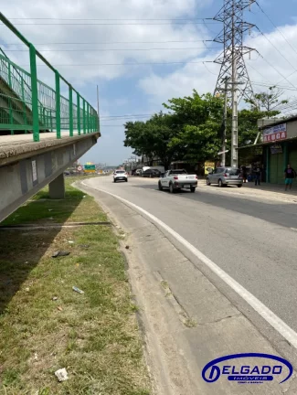 Imagem DELGADO aluga GALPÃO com 300m2 Coberto e mais 350m2 de terreno (area descoberta) de frente Rod. Gov. Mario Covas ( BR 101) (passarela), Itaborai-RJ.