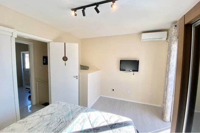 Imagem OMAAS 47 Casa 610241026-60 - Casa à venda no bairro Olaria - Canoas/RS