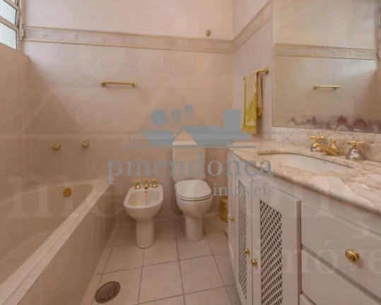 Imagem Apartamentos à venda na Rua Pará com 167m2, 3 quartos e 1 vaga.
