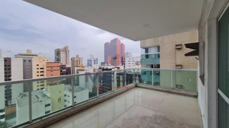 Imagem Maravilhoso imóvel com 3 quartos/suíte na região mais nobre da Praia da Costa. Em frente ao Shopping