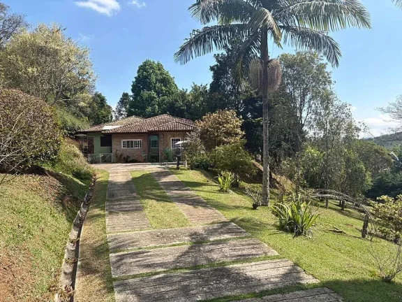 Imagem A Tradução da Liberdade: 27.000 m² de Natureza Preservada