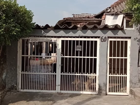 Imagem Casa com 4 dormitórios à venda, 205 m² por R$ 375.000,00 - Vila Perracini - Poá/SP