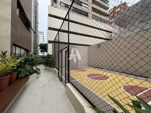 Imagem Apartamento à Venda com 2 dormitórios e vaga demarcada em José Menino, Santos/SP