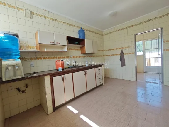 Imagem Casa comercial para locação no Parque Taquaral, Campinas - Casa térrea, 

Recém reformada e adap...
