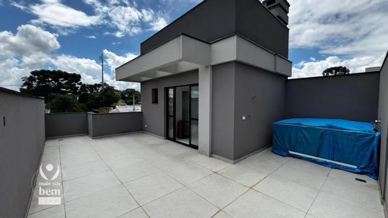 Imagem Sobrado triplex com 160 m², terraço com churrasqueira, 3 quartos (1 suíte), à venda por R$ 1.290.000 - São Lourenço - Curitiba/PR