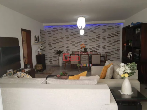 Imagem Apartamento com 3 dormitórios à venda, 170 m² por R$ 1.150.000,00 - Vila Nova - Cabo Frio/RJ