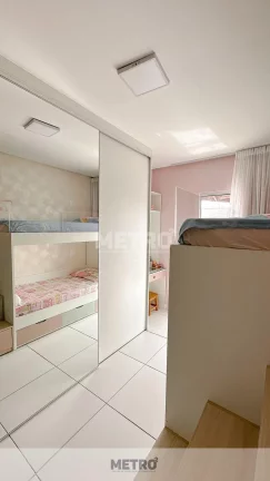 Imagem Venda, Casa, Bairro Caminho do Sol, dois pavimentos, moveis planejados, 4 quarto