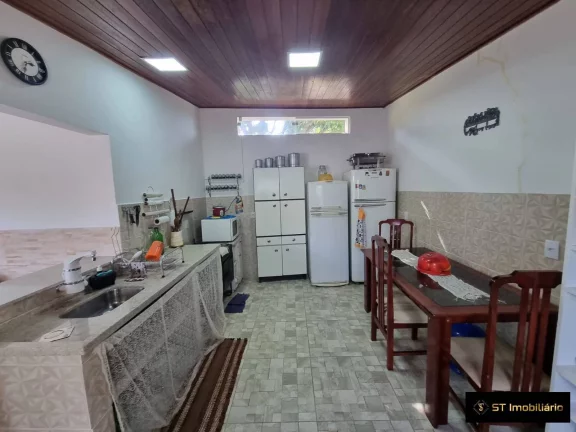 Imagem Chácara com 4 dormitórios à venda, 2300 m² por R$ 780.000,00 Financiamento
