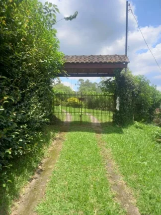 Imagem Chácara com 2 dormitórios à venda, 900 m² por R$ 550.000,00 - Parque Palmeiras - Suzano/SP