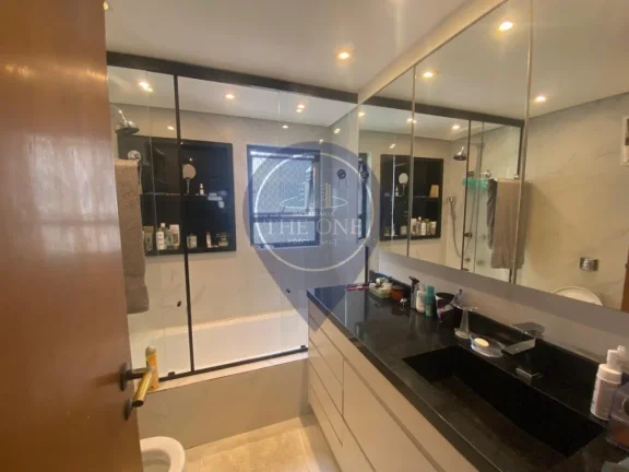 Imagem Imperdível apartamento de luxo em Perdizes, São Paulo-SP: 4 quartos, 3 suítes, 2 salas, 5 banheiros, 3 vagas de garagem, 220m² de área.