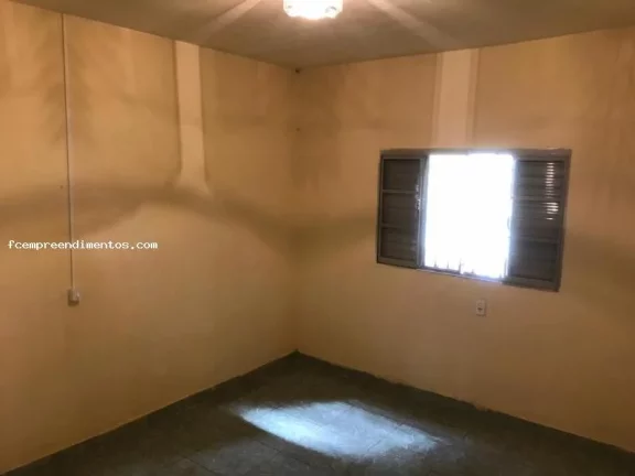 Imagem Casa para Venda em Limeira, Jardim Nova Suíça, 4 dormitórios, 2 banheiros, 4 vagas