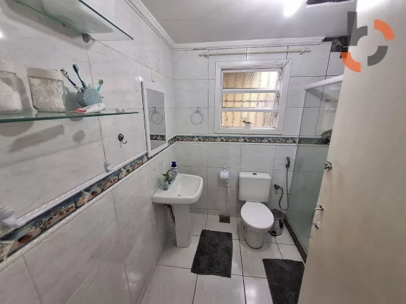 Imagem Casa com 3 dormitórios à venda, 197 m² por R$ 650.000,00 - Caonze - Nova Iguaçu/RJ