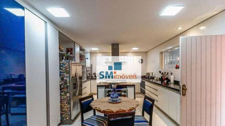 Foto do imóvel: Casa com 3 dormitórios à venda, 253 m² por R$ 1.989.900,00 - Campo Belo - São Paulo/SP Foto do imóvel: Casa com 3 dormitórios à venda, 253 m² por R$ 1.989.900,00 - Campo Belo - São Paulo/SP