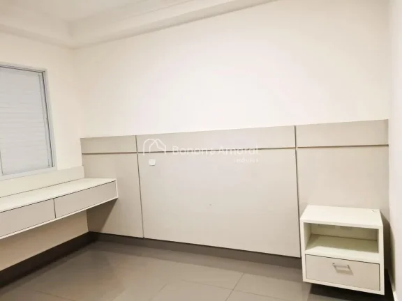 Imagem Apartamento à venda no condomínio Pateo Abolição, na Ponte Preta, Campinas. Com 2 quartos, sendo...