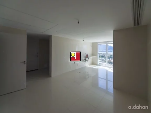 Imagem Vendo 4 sts RISERVA GOLF, Ed., Golf, 381m², frontal, alto, vista espetacular, closets, travertino, 5 banheiros, 4 vagas, golfe, tênis, squash, piscina
