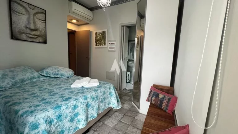 Imagem Apartamento 2 dormitórios mobiliado com vista para o mar na Pompéia – Santos/SP