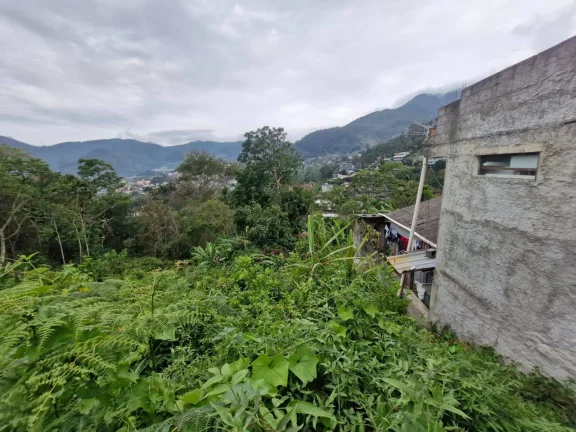 Imagem Vendo este terreno com 7.380,00m2. Bairro Cascatinha. Nova Friburgo.