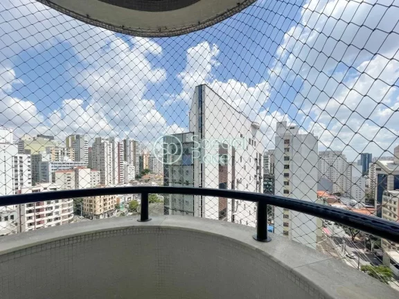 Imagem Andar alto com vista de cair o queixo, com sacada na sala e nos quartos! São 169m² de área privat...
