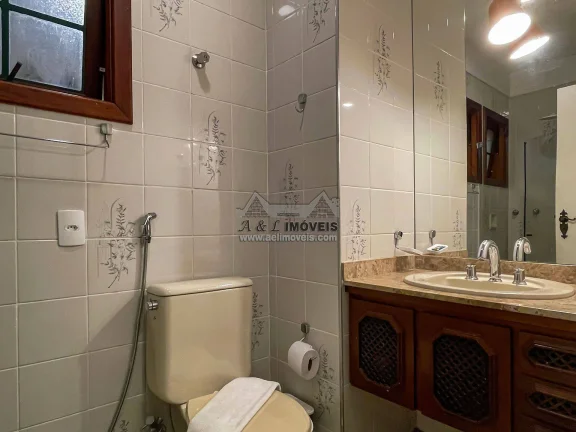 Imagem Cobertura Duplex em Capivari, 2 suítes, mezanino com lazer interno
