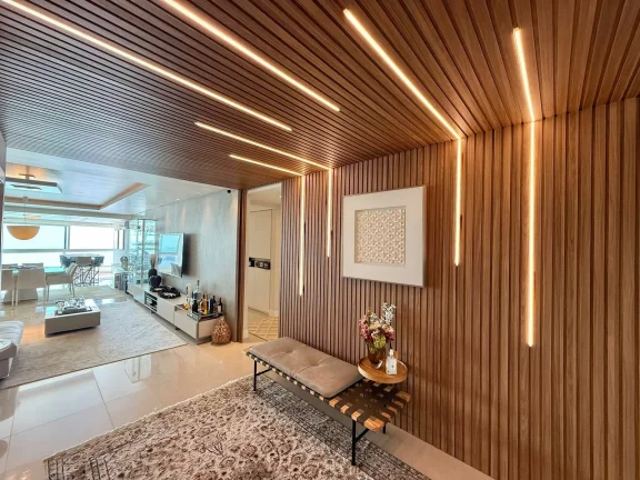 Imagem Apartamento com 4 dormitórios à venda sendo 4 suítes, 219.0 m² por - R$ 10.600.000,00 - Centro - Bal. Camboriú/SC
