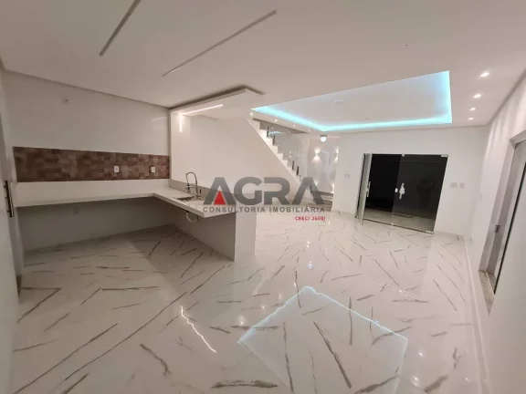 Imagem CASA DUPLEX , com 04 suites no Boa Vista - Vitoria da Conquista