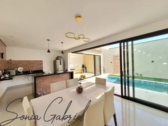 Imagem Imperdível casa à venda em Vinhedo-SP, Residencial Jatobá: 3 quartos, 3 suítes, 2 salas, 4 banheiros, 4 vagas, 220m²!
