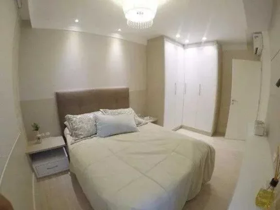 Imagem Apartamento mobiliado com 3 dormitórios sendo 3 suítes e 3 vagas de garagem em Balneário Camboriú/SC