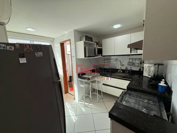 Imagem Cobertura com 5 dormitórios à venda, 208 m² por R$ 1.100.000,00 - Braga - Cabo Frio/RJ