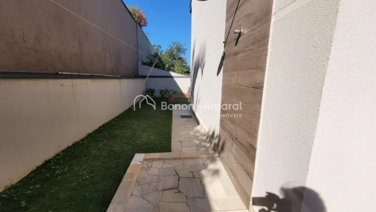 Imagem Se você busca qualidade de vida e conforto, este é o lugar ideal para você e sua família! Em um ...