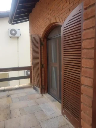 Imagem Casa no Res. Alpha 3 - 341m²