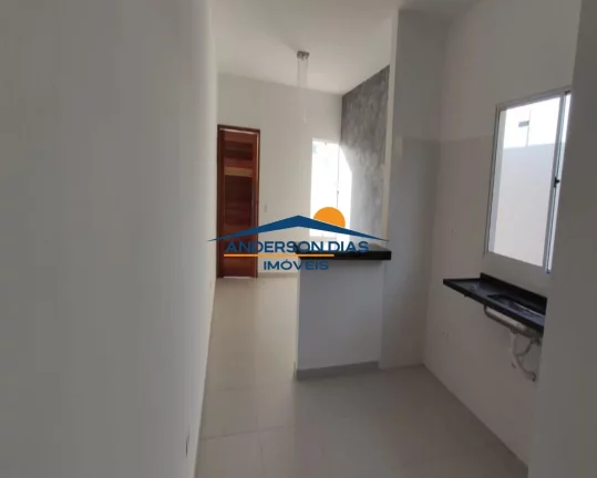 Imagem Casa com 2 dormitórios à venda, 60 m² por R$ 250.000 - Golfinho - Caraguatatuba/SP