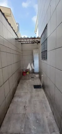 Imagem Casa á venda 3 dormitórios 1 suíte - Sobrado isolado e quintal - R$ 795.000